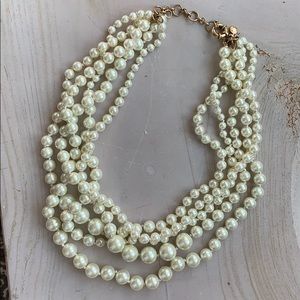 ✨FLASH SALE✨ j. Crew pearl necklace